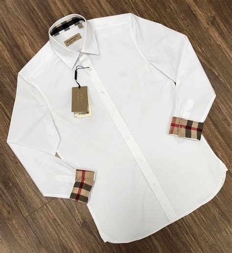 sơ mi trắng burberry